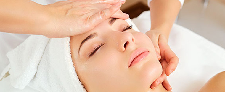 24 Karat Gold Mask Treatment Specialist Near Me in Saint Clair Shores, MI 24 Karat Gold Mask Treatment Specialist Near Me in Saint Clair Shores, MI